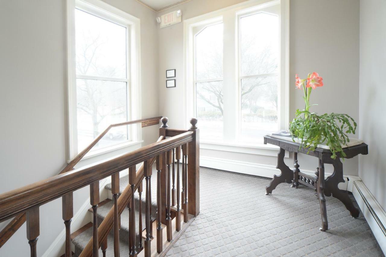The Springwater Bed And Breakfast Saratoga Springs Eksteriør bilde
