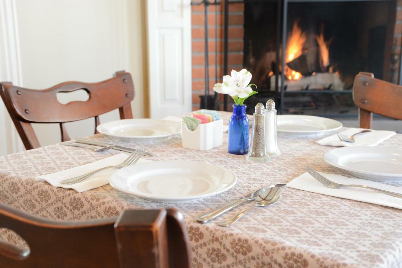 The Springwater Bed And Breakfast Saratoga Springs Eksteriør bilde