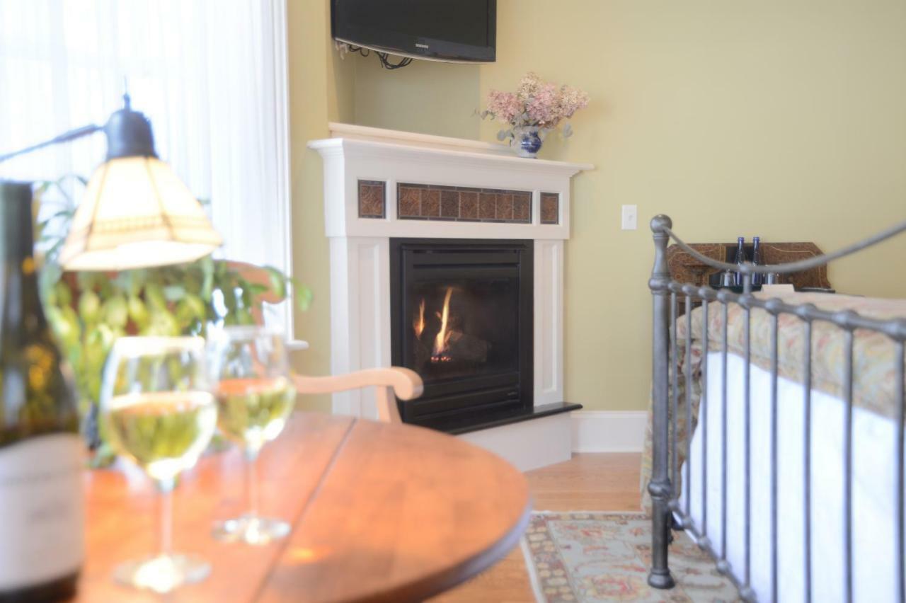 The Springwater Bed And Breakfast Saratoga Springs Eksteriør bilde