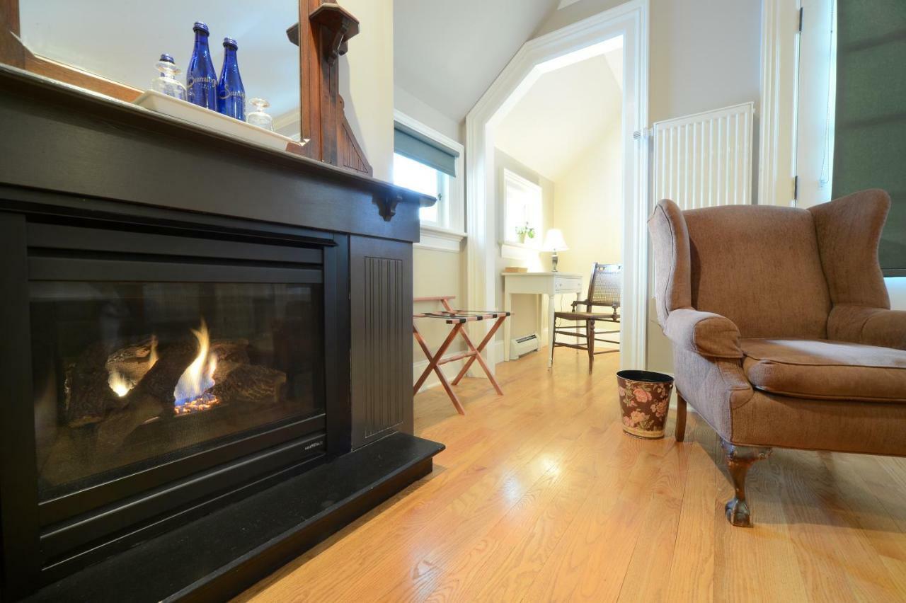 The Springwater Bed And Breakfast Saratoga Springs Eksteriør bilde