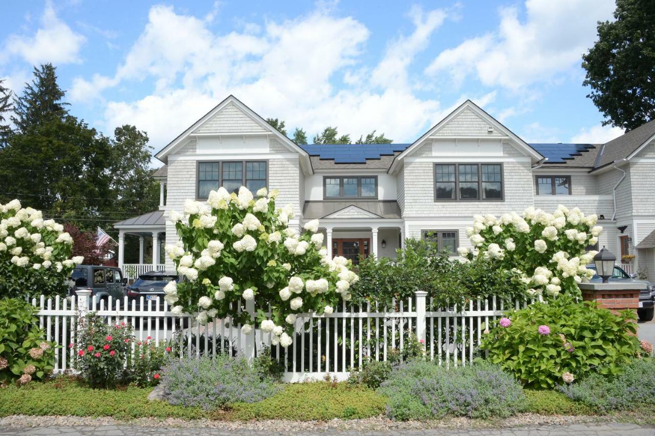 The Springwater Bed And Breakfast Saratoga Springs Eksteriør bilde