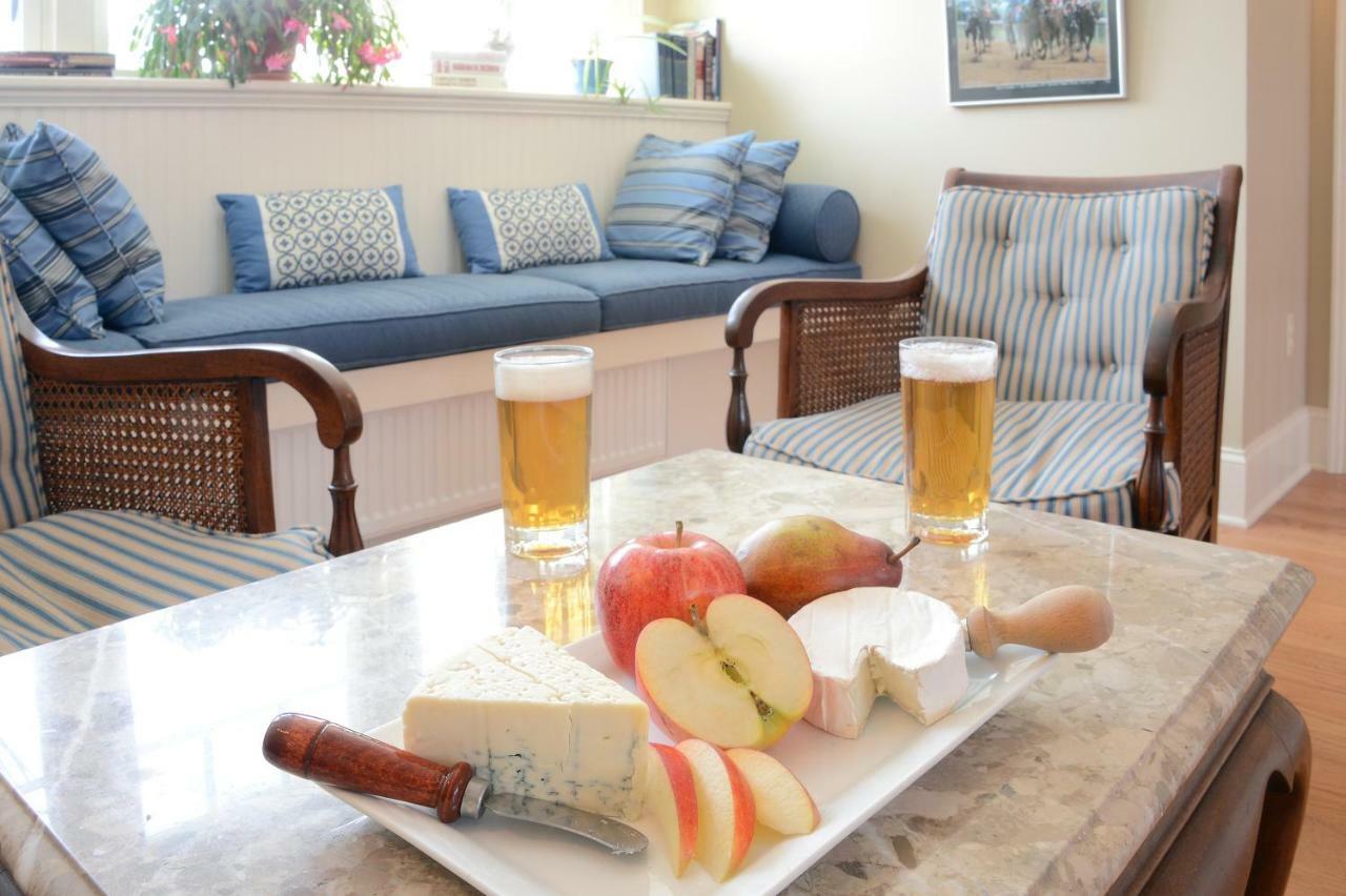 The Springwater Bed And Breakfast Saratoga Springs Eksteriør bilde