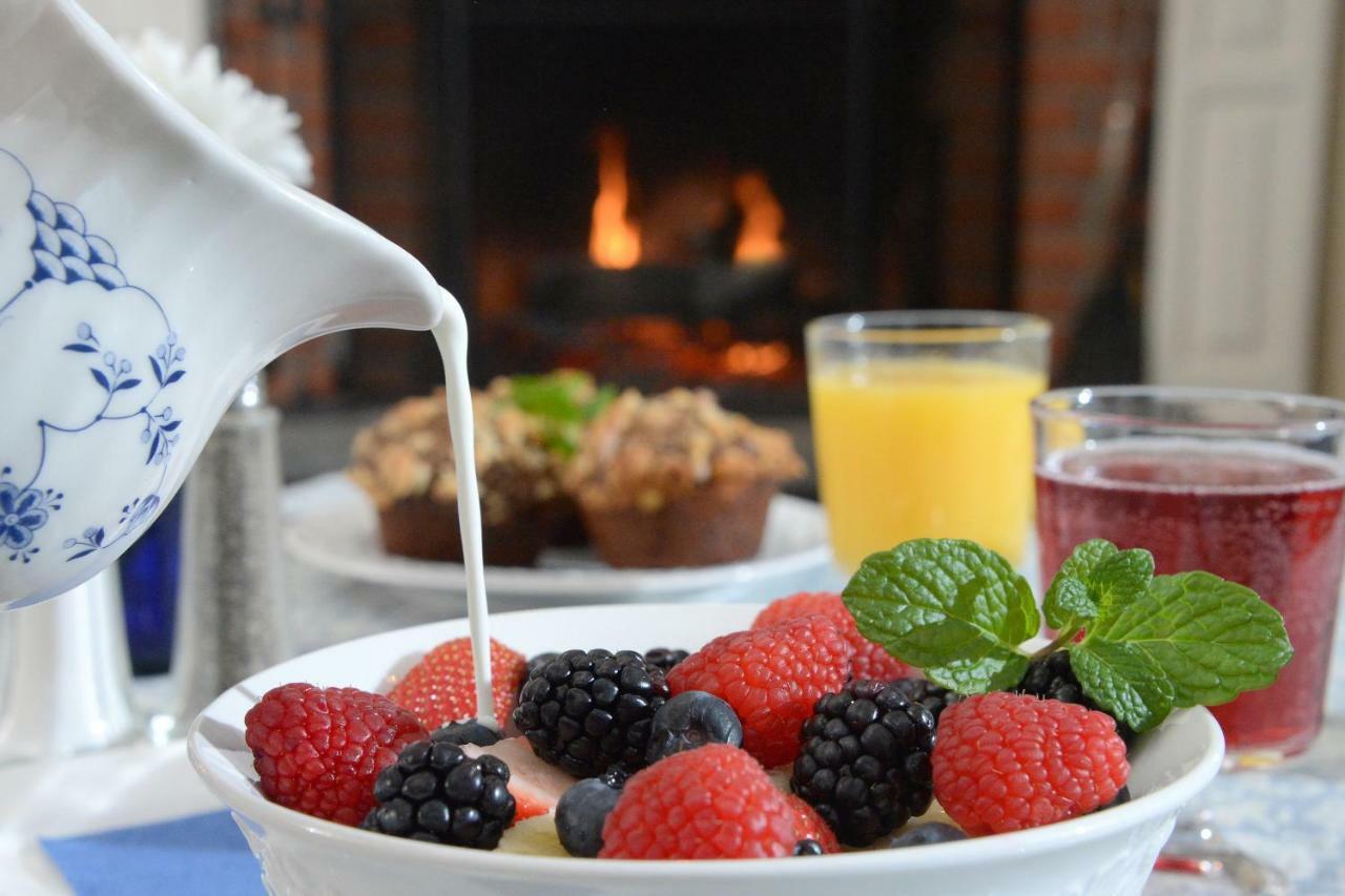 The Springwater Bed And Breakfast Saratoga Springs Eksteriør bilde
